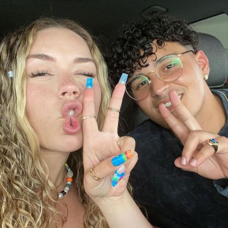 Jesaaelys Ayala Frequently Shares Pictures With Her Boyfriend On Her Instagram Account.